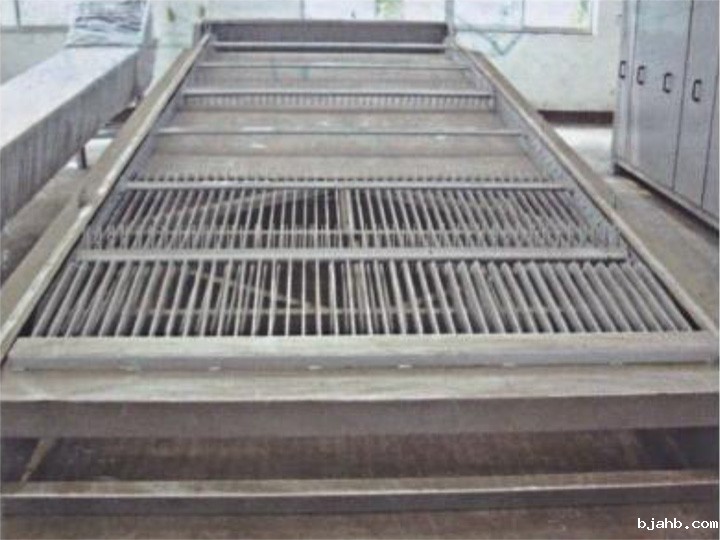 HGC型回转式格栅除污机